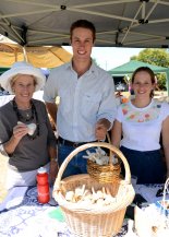 Robin Simson from “The Plantation” (Premer) with James Adams and Maddy Speirs from Carthian Hill Garlic (Mullaley).