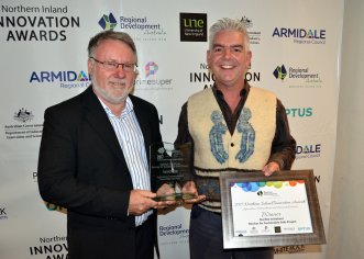 Brian Sherwood from the Australian Government’s Department of Industry, Innovation and Science presented the Agriculture / Horticulture and Associated Services winning trophy to Adam Blakester, of Starfish Initiatives, Armidale.