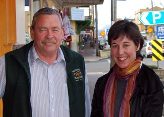 Business Service Officer with Tenterfield Shire Council, Mr Harry Bolton and RDANI Senior Project Officer, Kim-Trieste Hastings in downtown Tenterfield. 