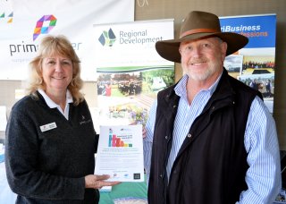 Prime Super Regional Manager Annette Mackay and RDA Northern Inland Chair Russell Stewart have renewed an entry call for the Northern Inland Innovation Awards